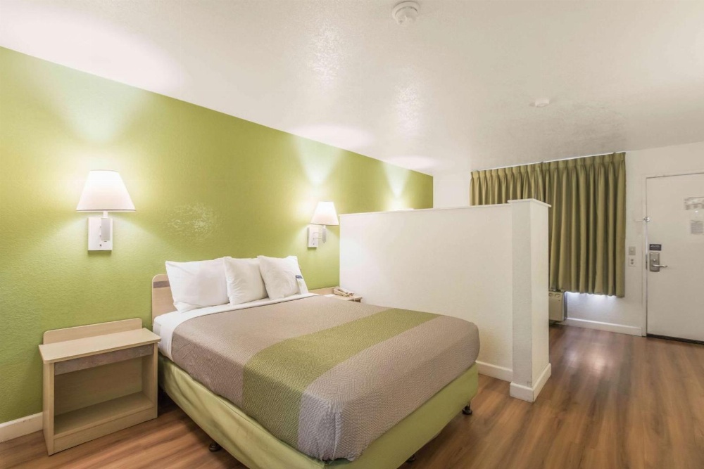 Motel 6 Hemet Motel 6 Hemet